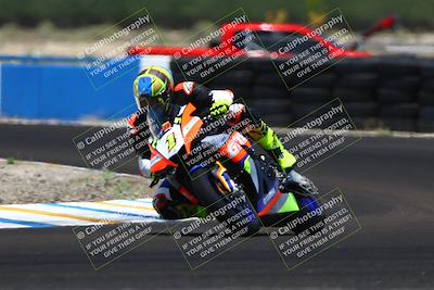 media/Jun-07-2025-TrackDaz (Sat) [[4413525952]]/A Group/1pm (Turn 1)/